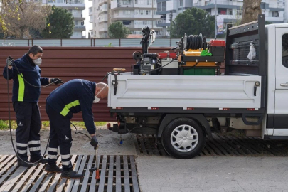 İzmir’de Sivrisineğe Karşı Yoğun Mesai