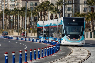 Konak Tramvay Hattında Kaza