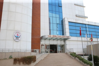 Çiğli'de Fakir Baykurt Roman Ödülü'nde bu yıl ödül verilmedi
